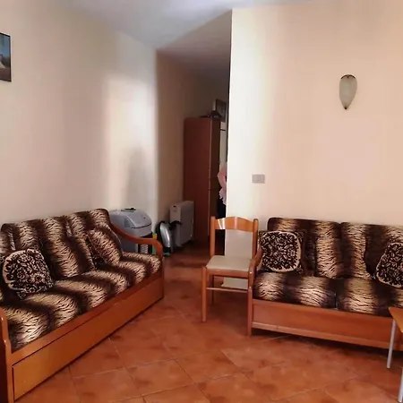 Hector - Apartment *